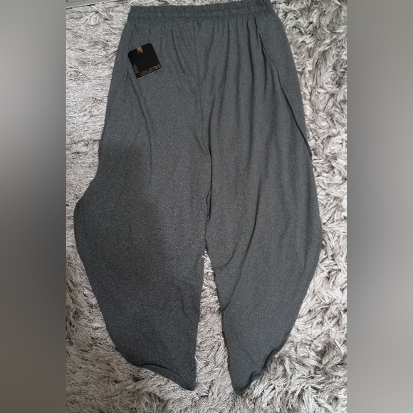 ALIGN COLLECTIVE Women's Drawstring Waist Jogger with Slits on the Legs - Picture 3 of 6